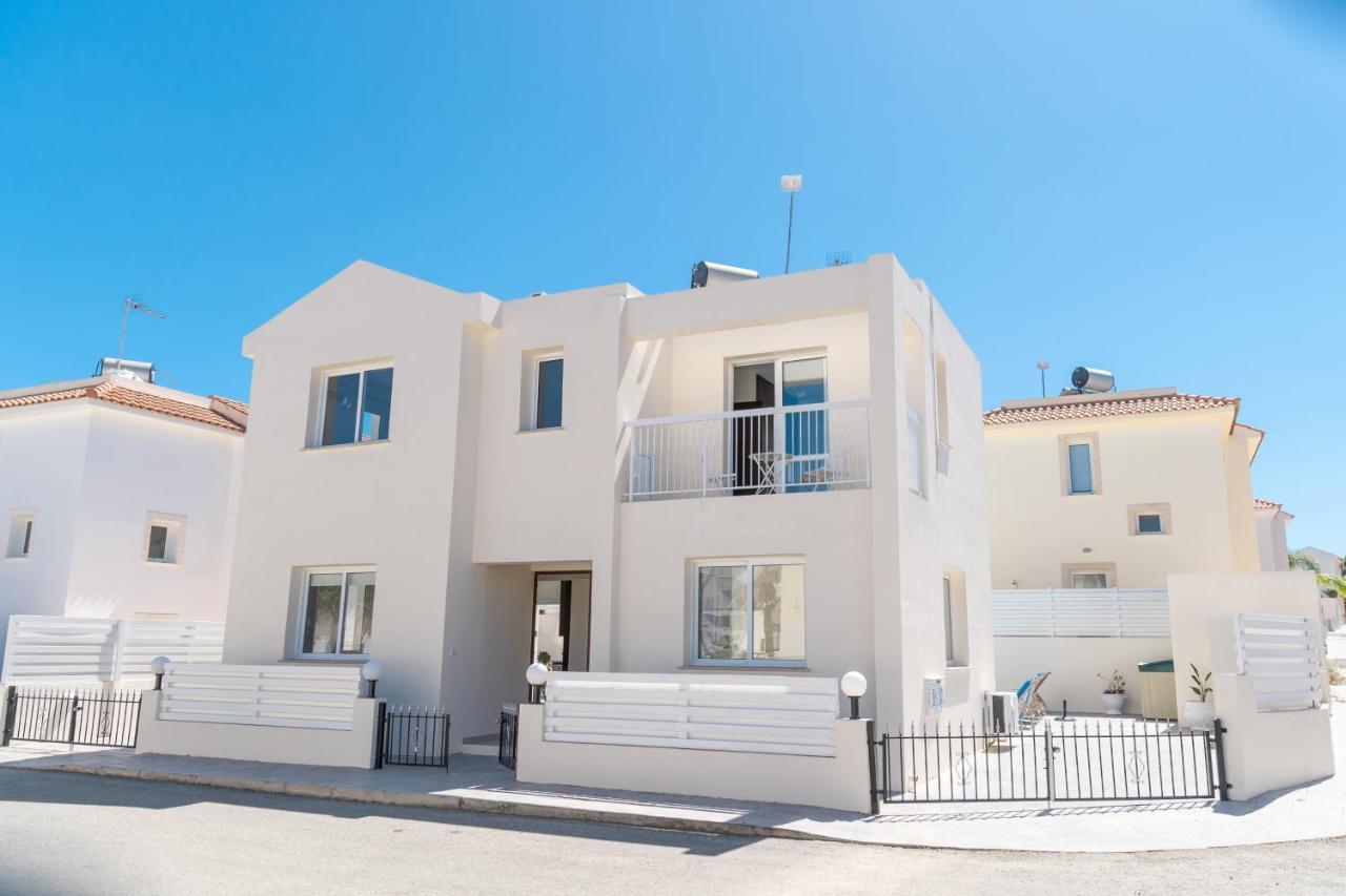 Dafni Villa Ekaterina 3 Bdrm Protaras Exterior foto