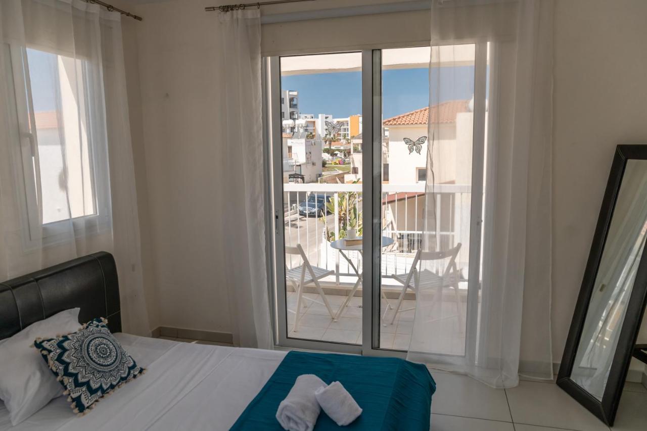 Dafni Villa Ekaterina 3 Bdrm Protaras Exterior foto