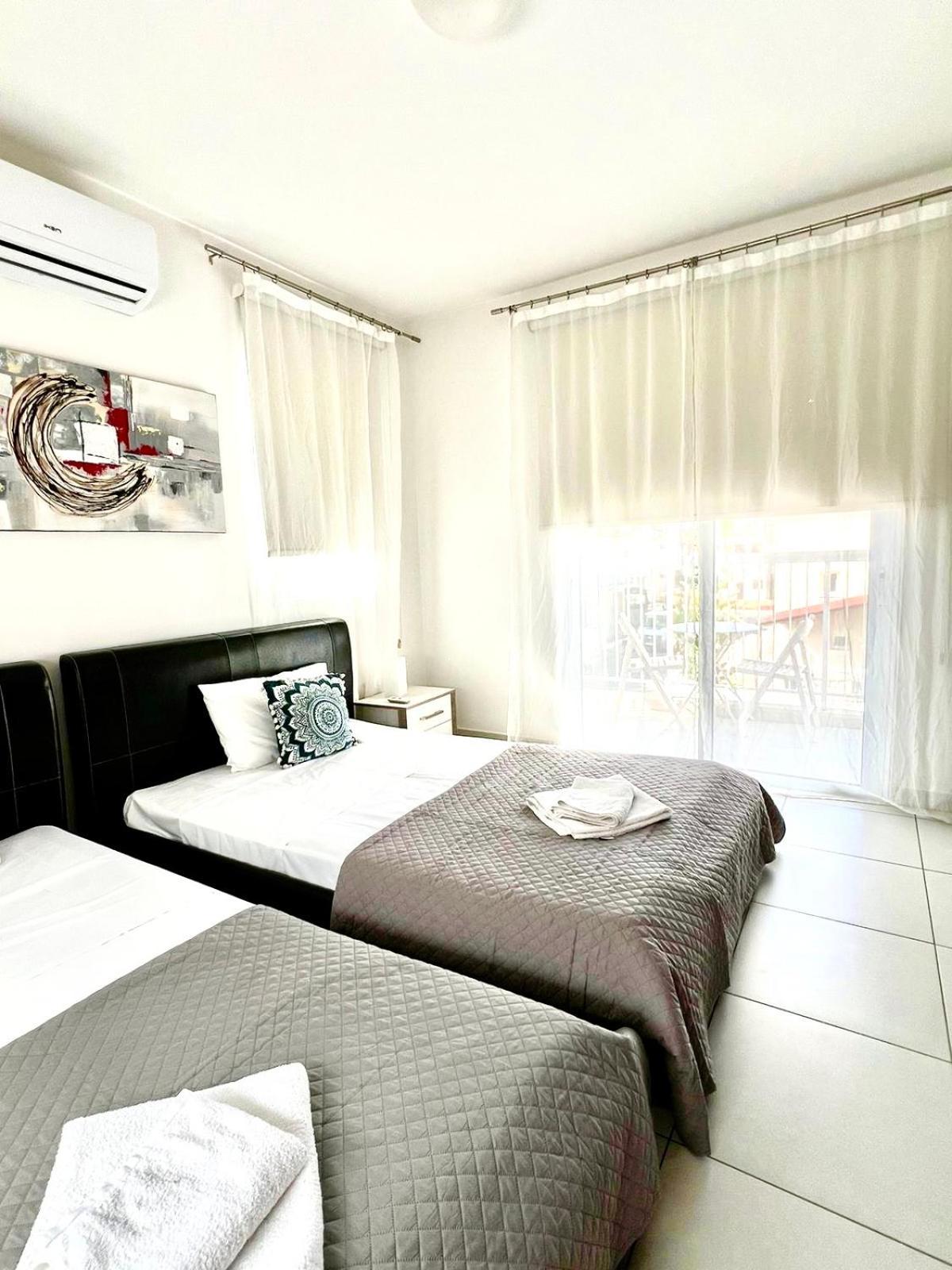 Dafni Villa Ekaterina 3 Bdrm Protaras Exterior foto